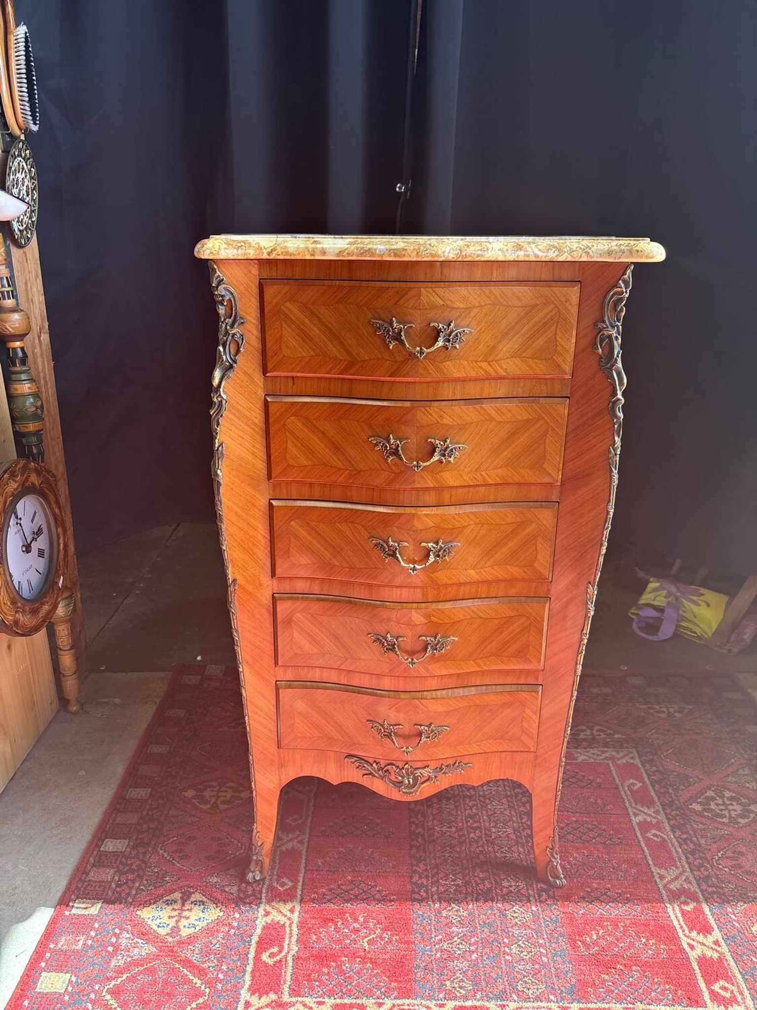 Chiffonier with 5 drawers in Louis XV style, stamped Skalski.
