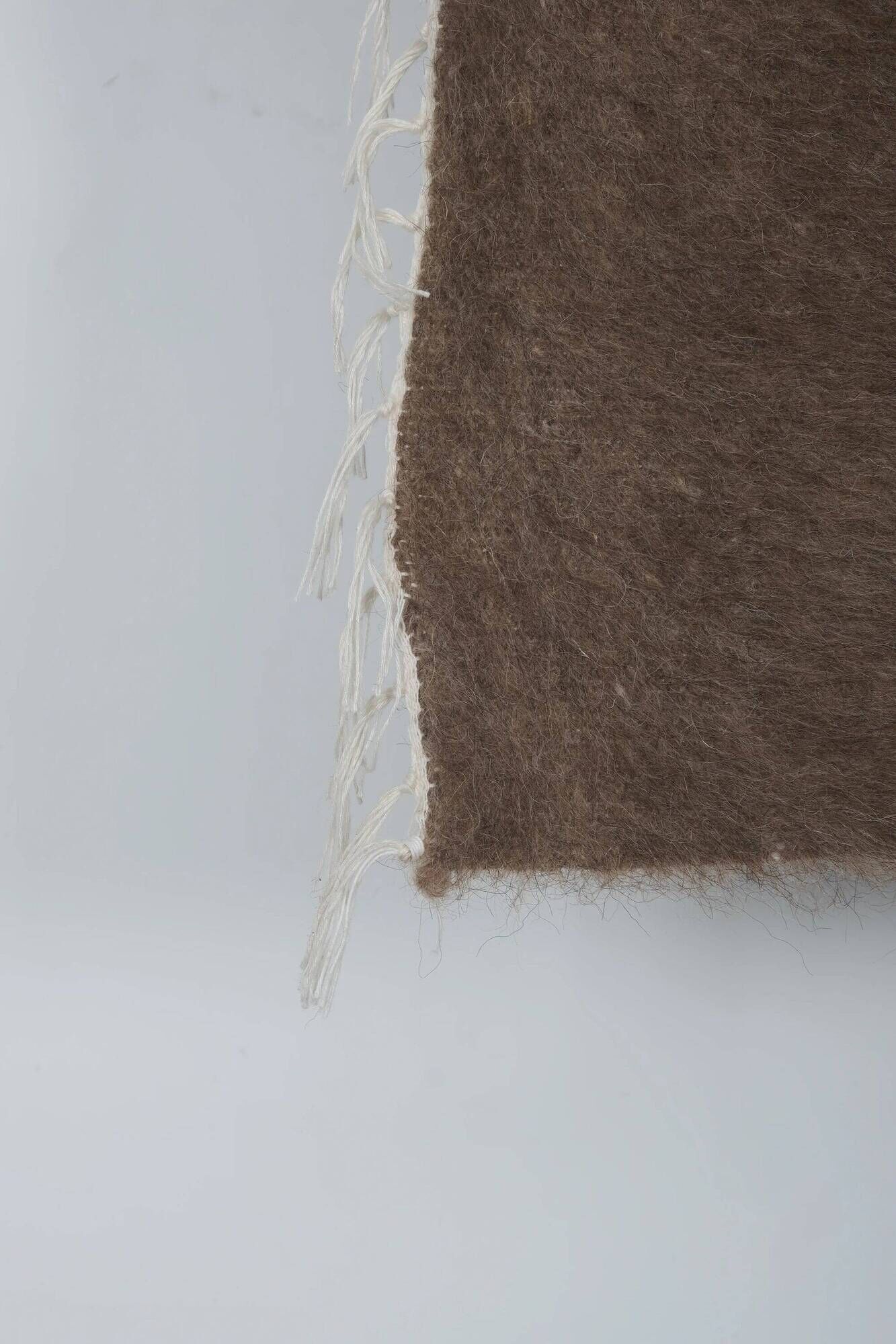 Vintage Turkish kilim, handwoven, 164x215 cm.
