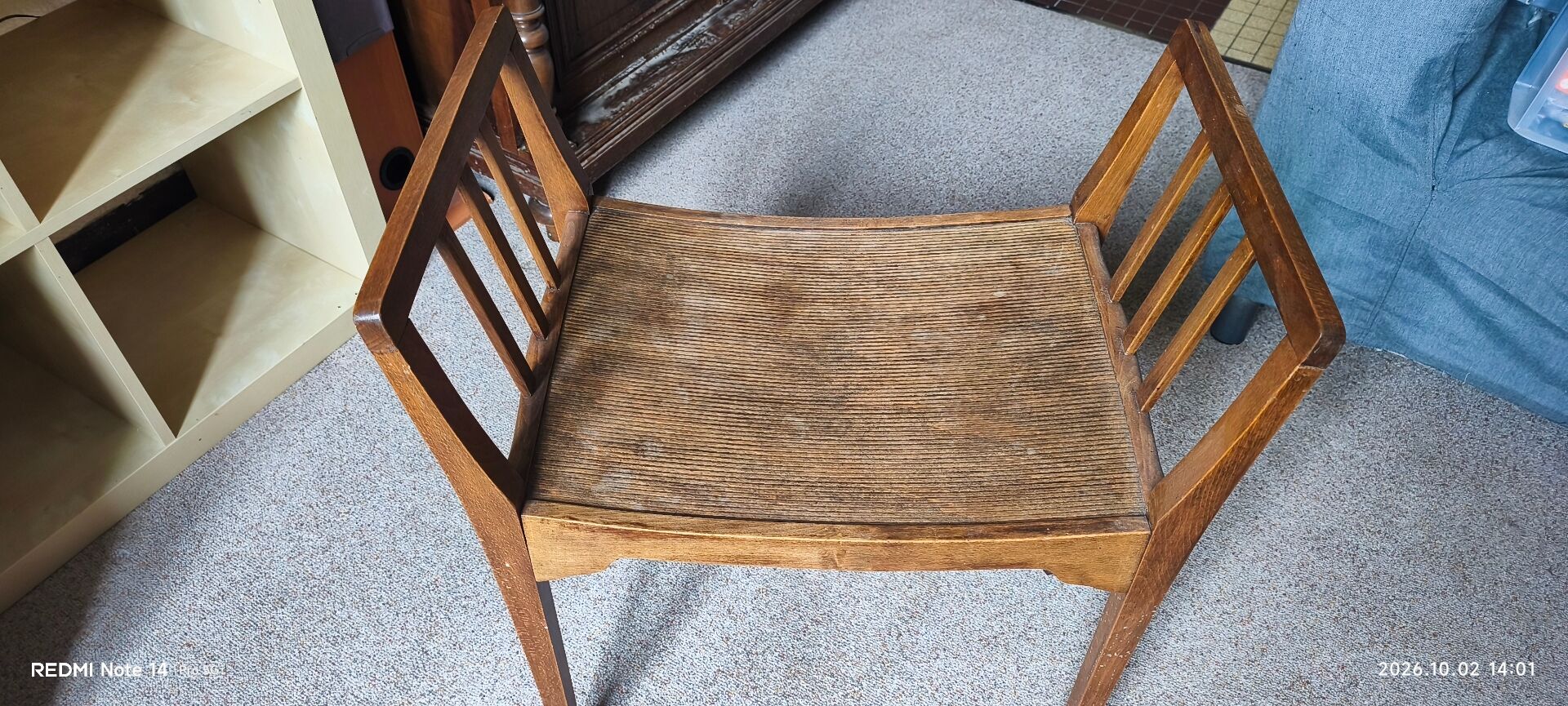 Dressing table stool/piano stool