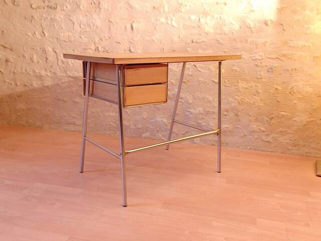 Petit bureau vintage en bois et métal