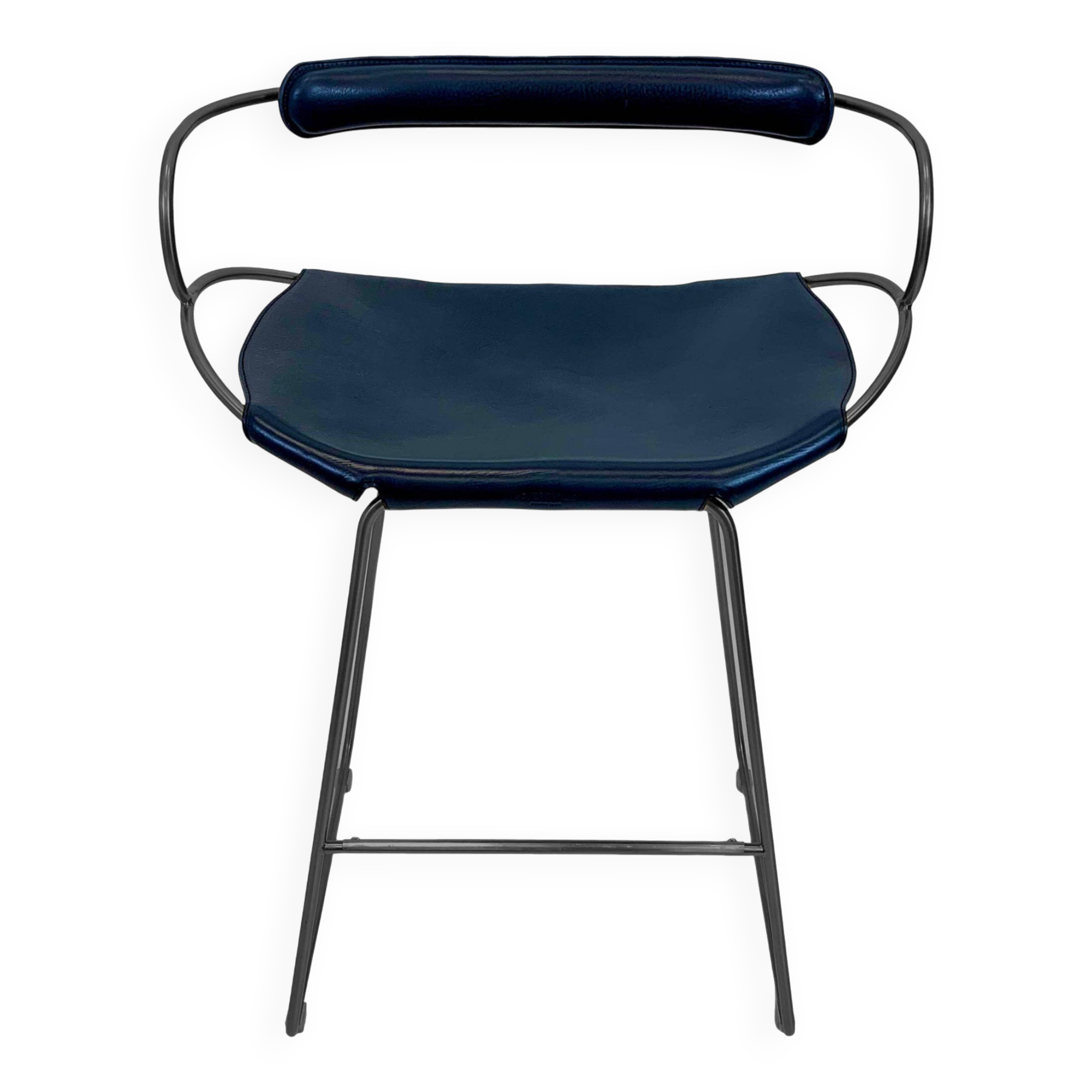 Tabouret de bar contemporain organique avec dossier en métal noir fumé et cuir bleu marine