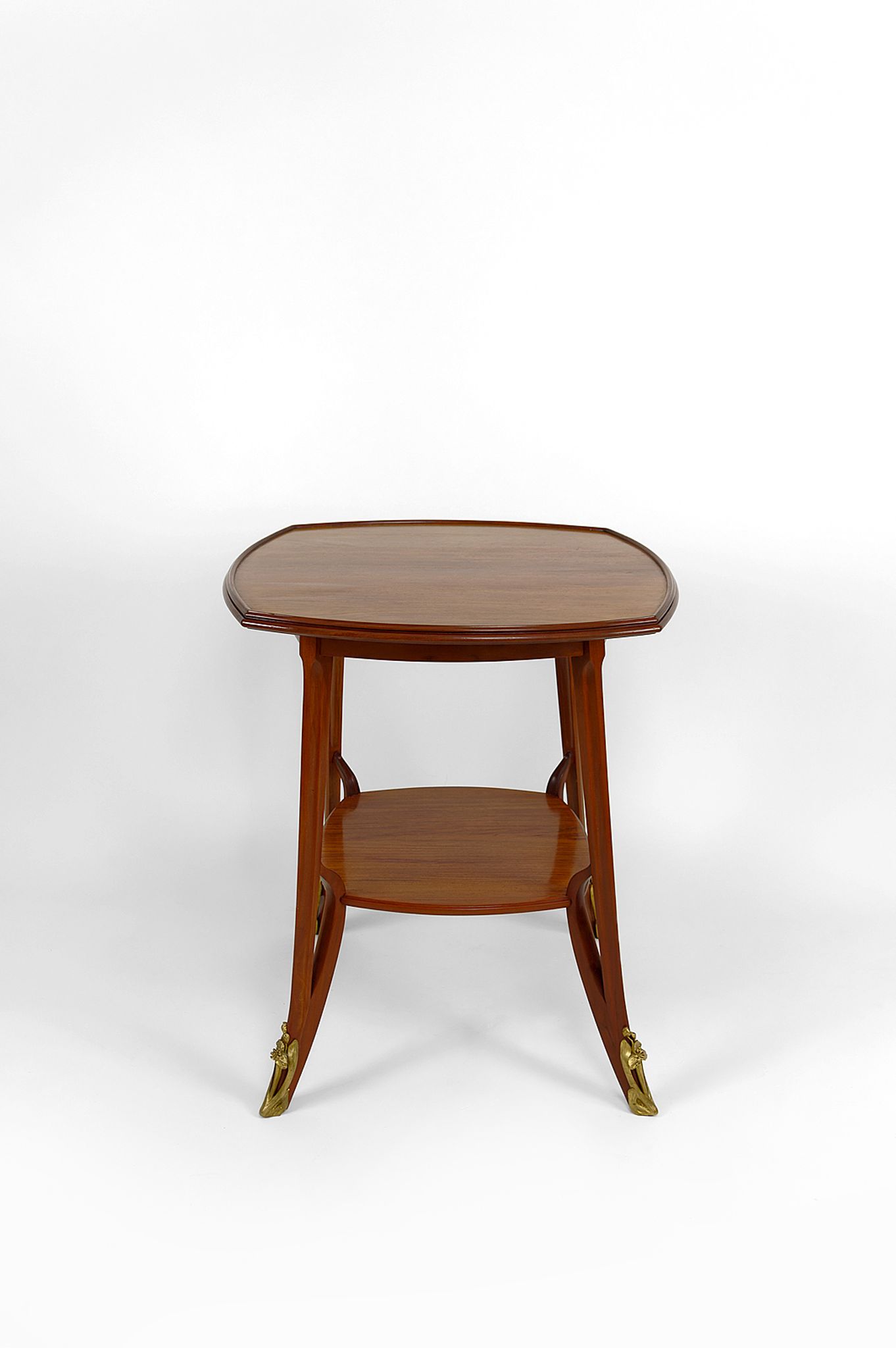 Pedestal table "Olga" by Louis Majorelle in mahogany, France, circa 1900