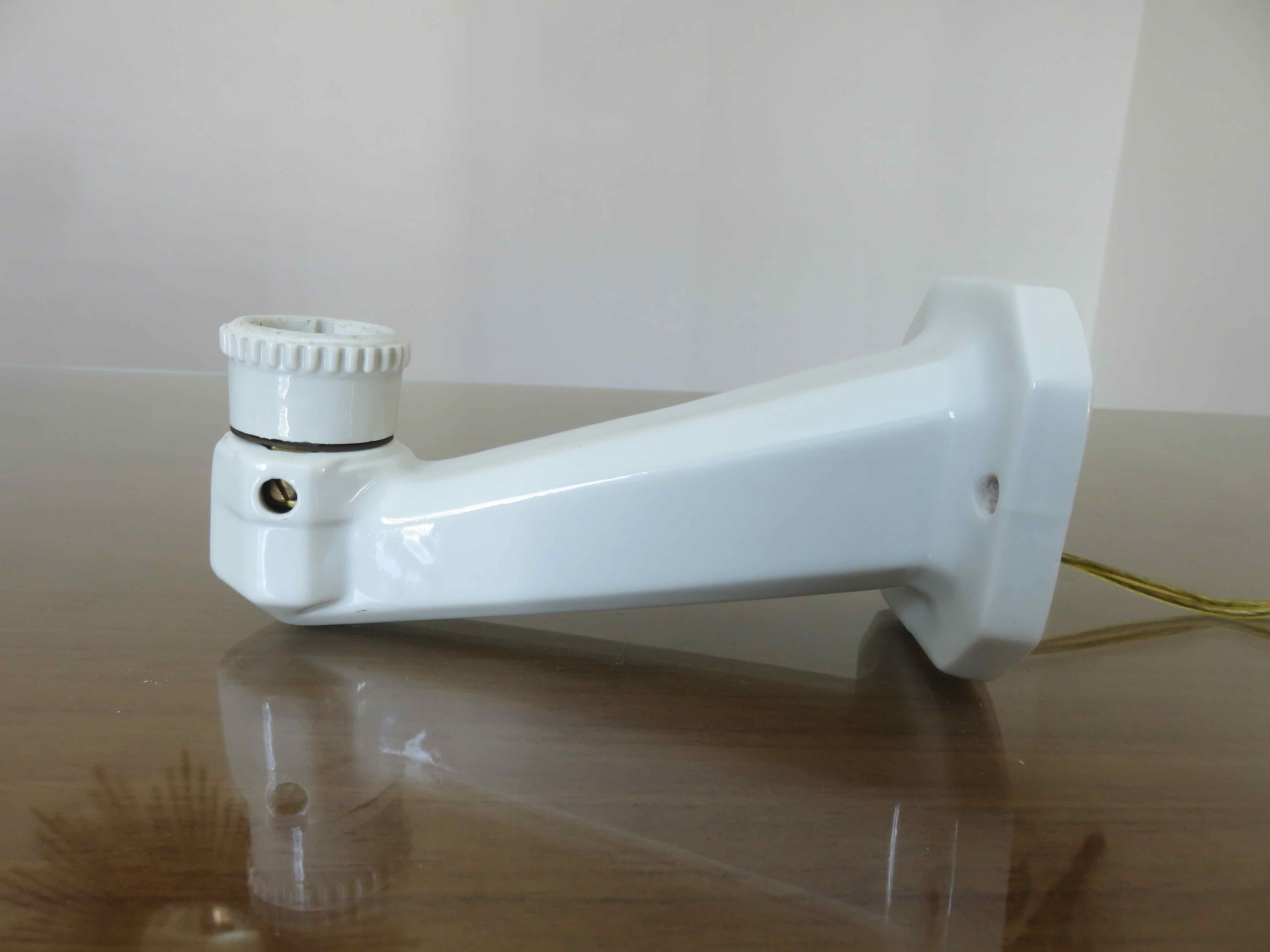 Porcelain wall lamp art deco years 30 40