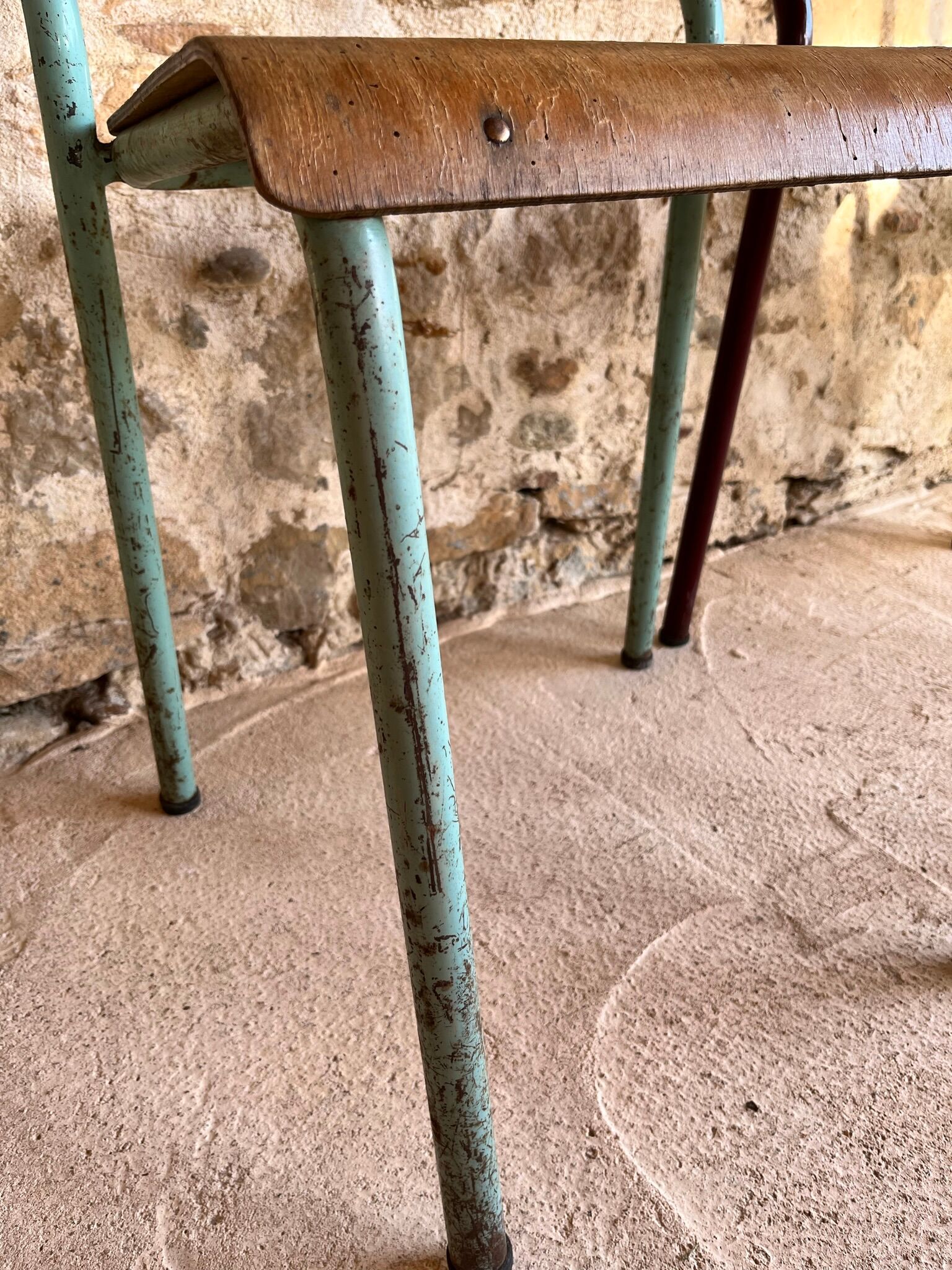 Set of 4 mismatched old school style chairs