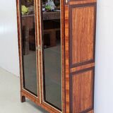 Small display cabinet in blonde mahogany veneer, Louis XVI style – 19th century.