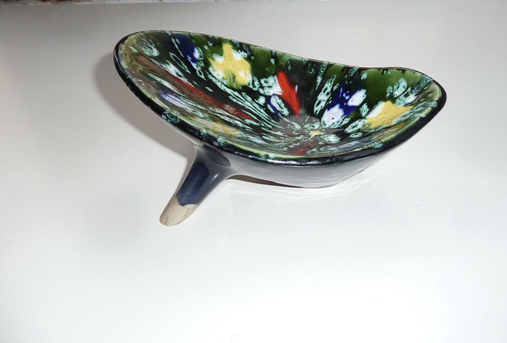 Former cup tripod signed A.Dressinval bright colors France