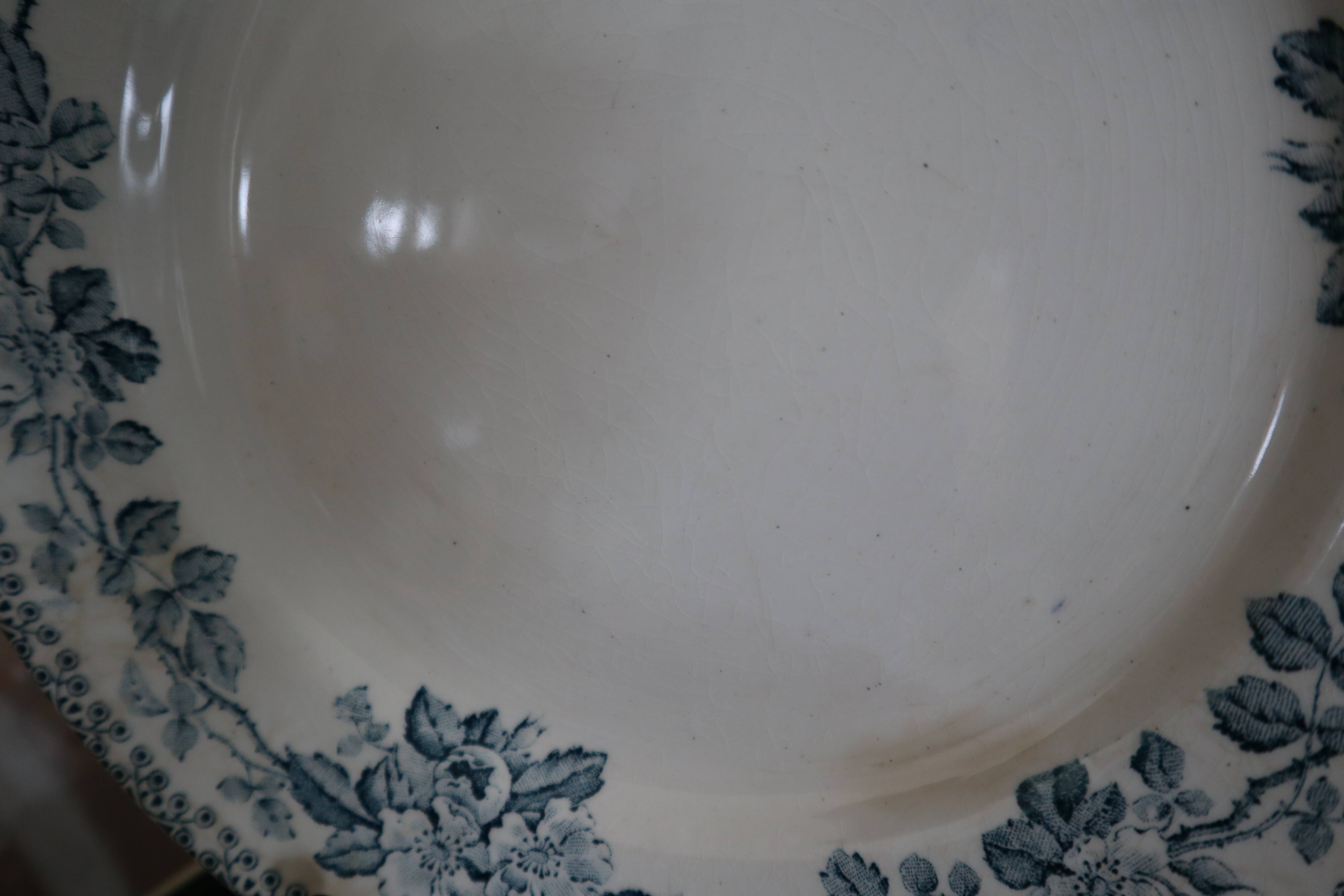 6 flat plates Terre de Fer model Guadeloupe Saint Amand