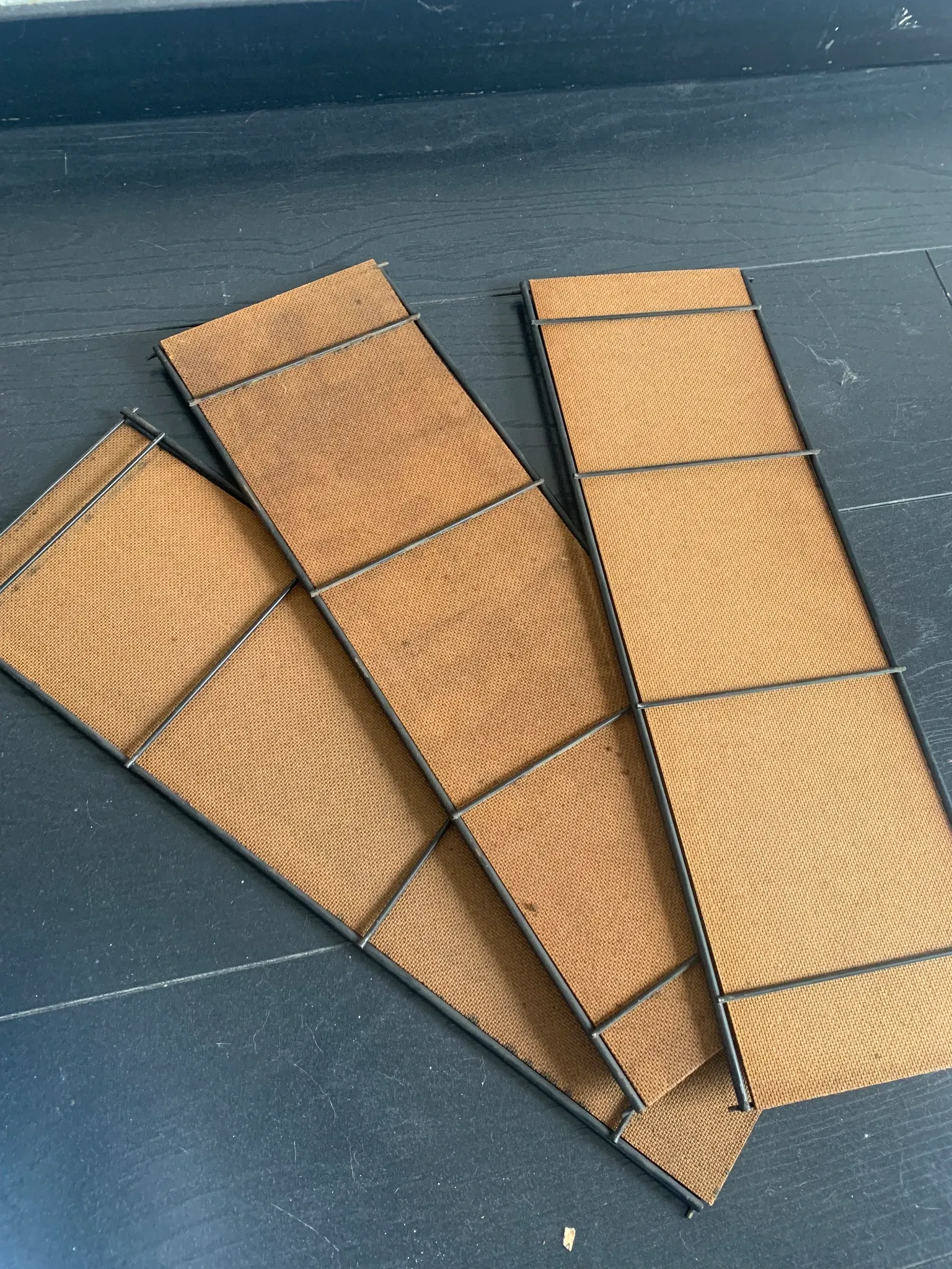 Vintage 1960 String wall shelf in golden wood - 60 x 50 cm