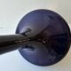 Magnifique Vase soliflore en céramique mauve Signée Marius Musarra (Vallaur