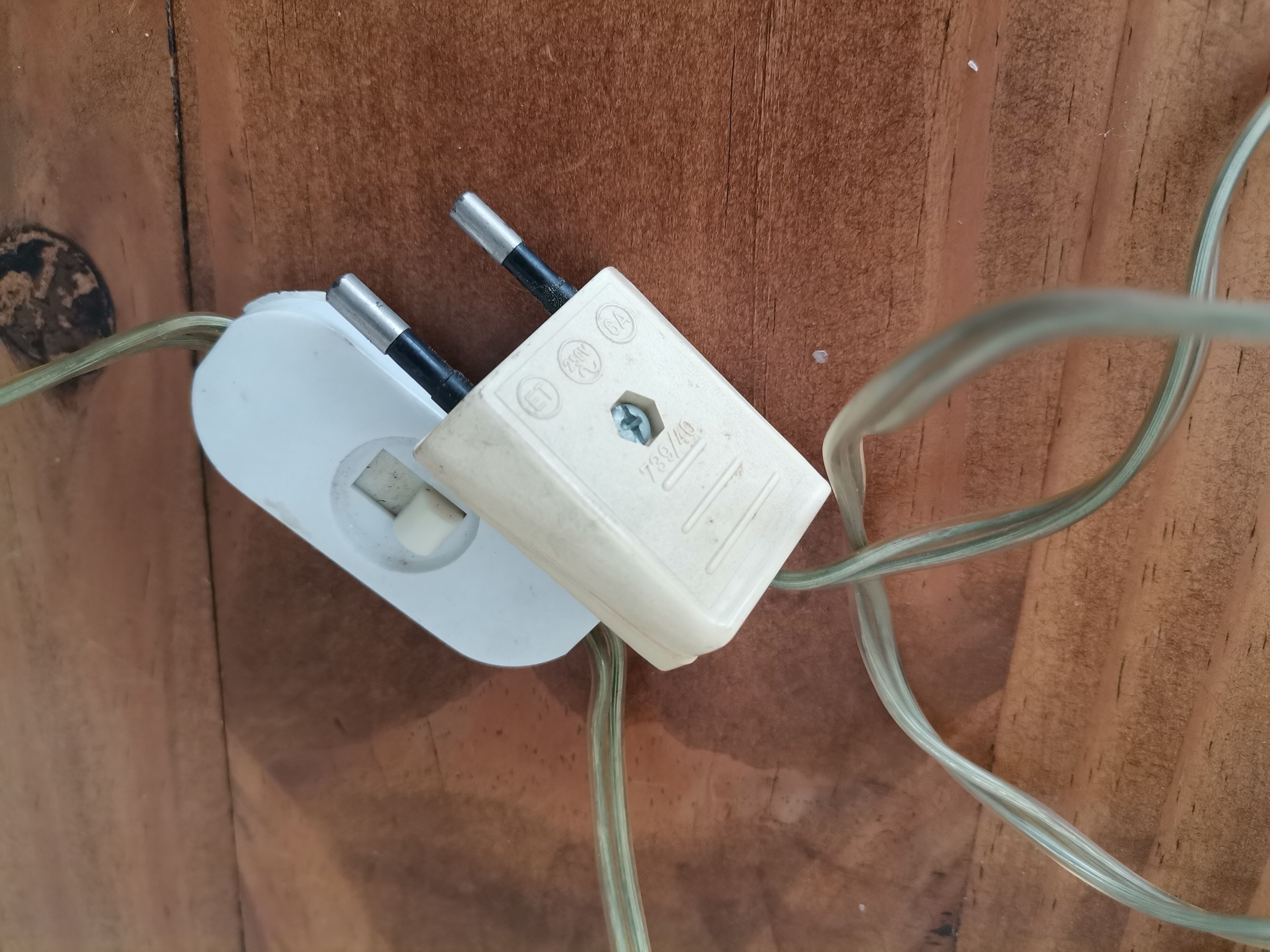 French Art Nouveau Crystal Red Silk Half Shade Table Lamp, 1940s