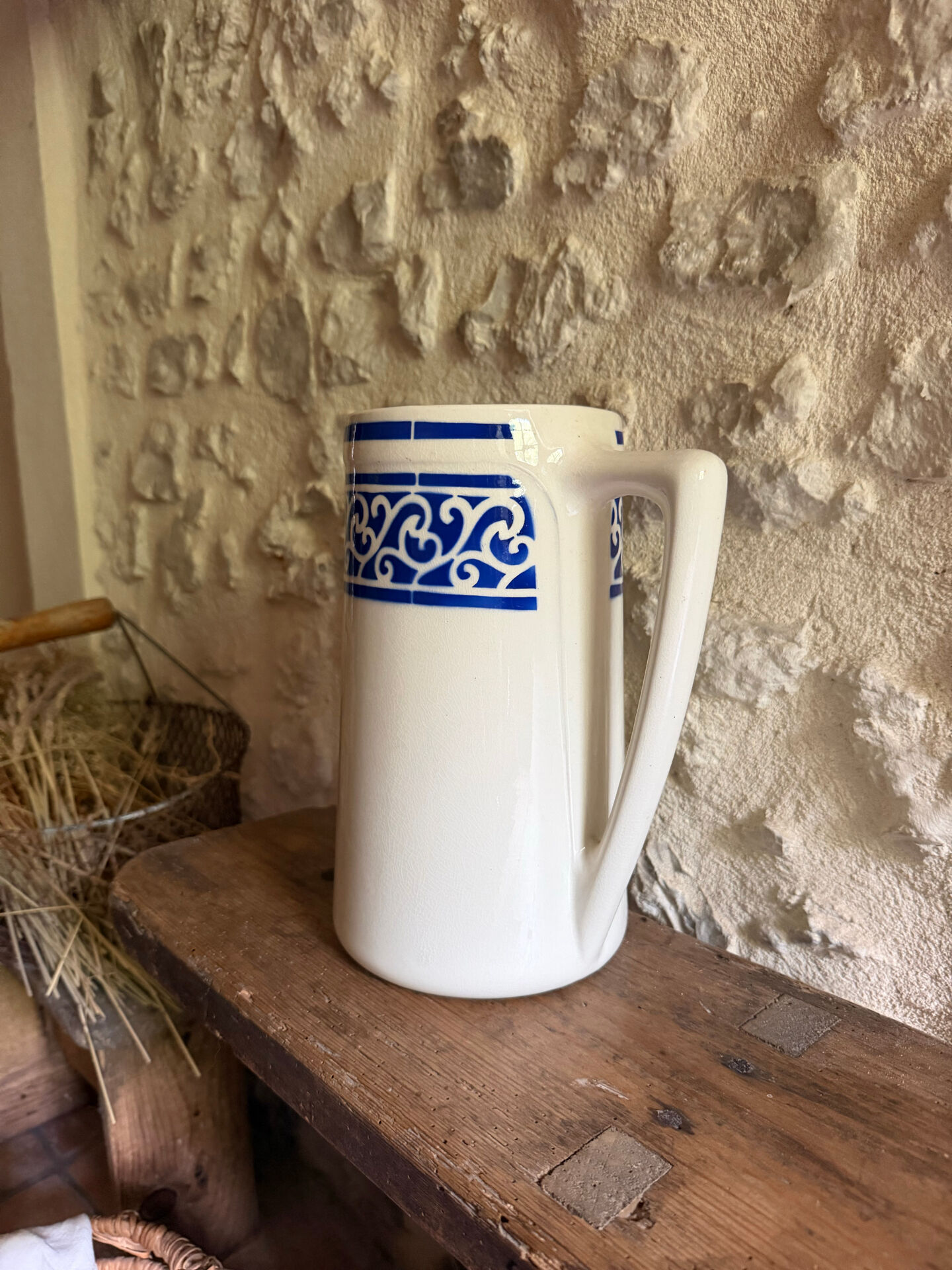Pichet KG Luneville in ironstone