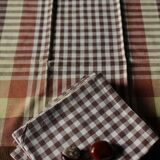 Set of 8 vintage brown checkered napkins