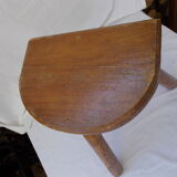 Tripod stool