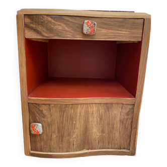 Table de chevet