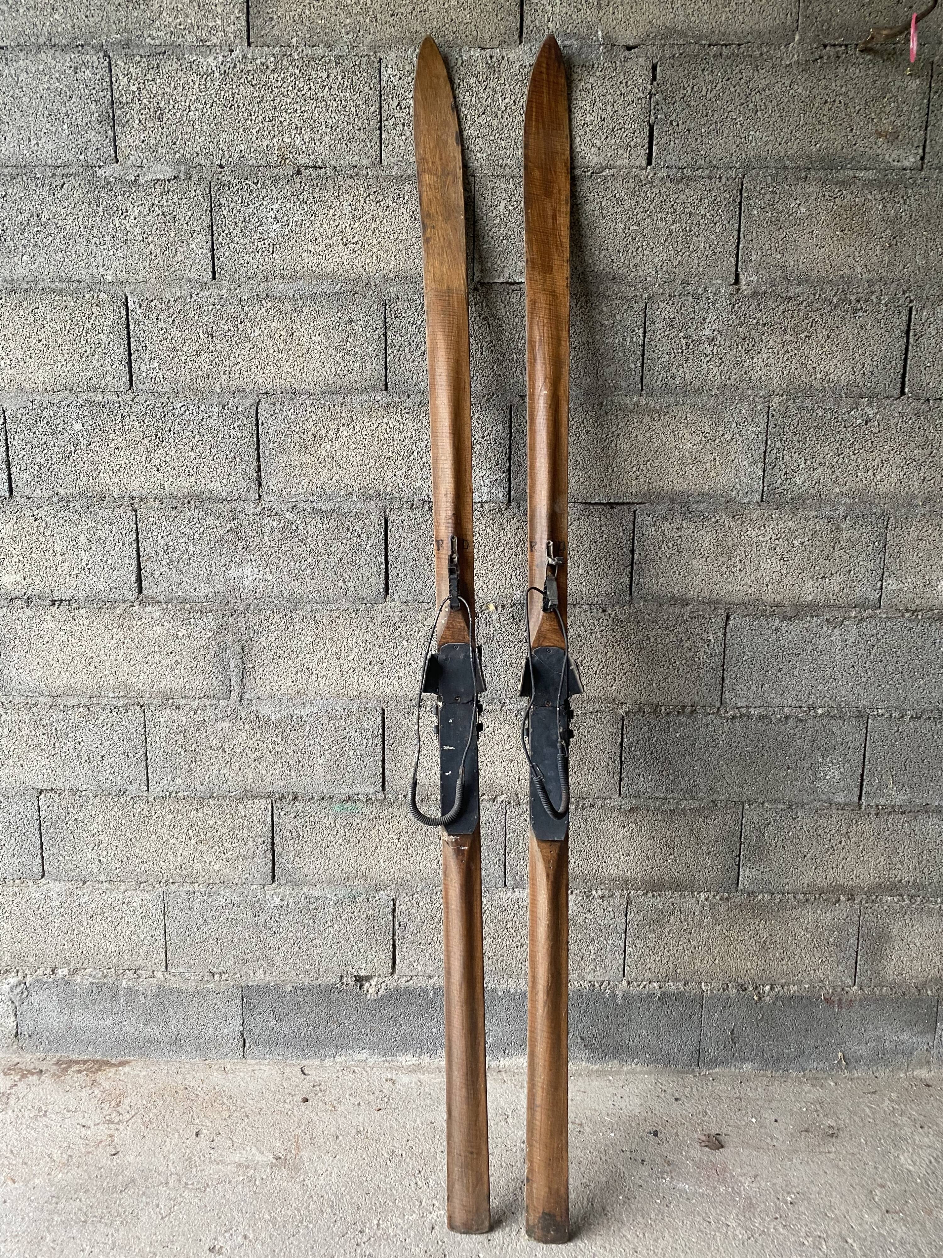 Old wooden skis