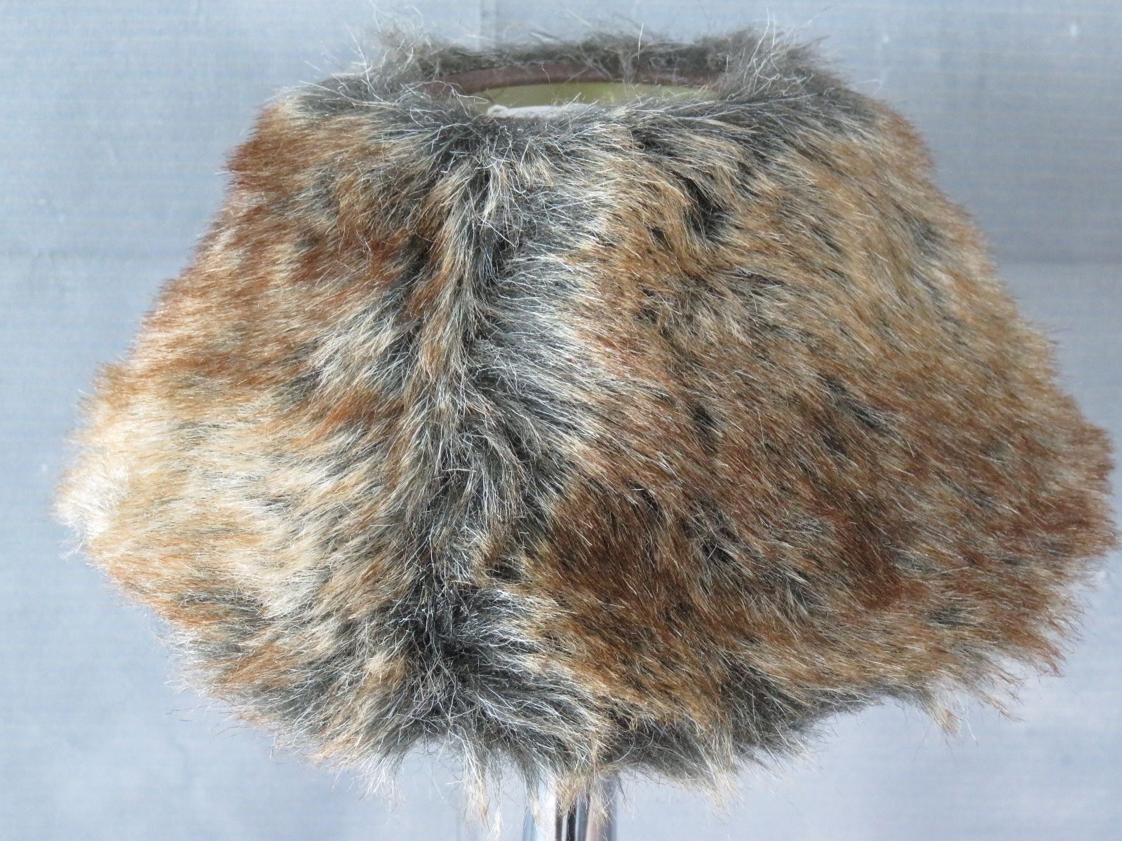 Lamp chrome with Lampshade to hair metal