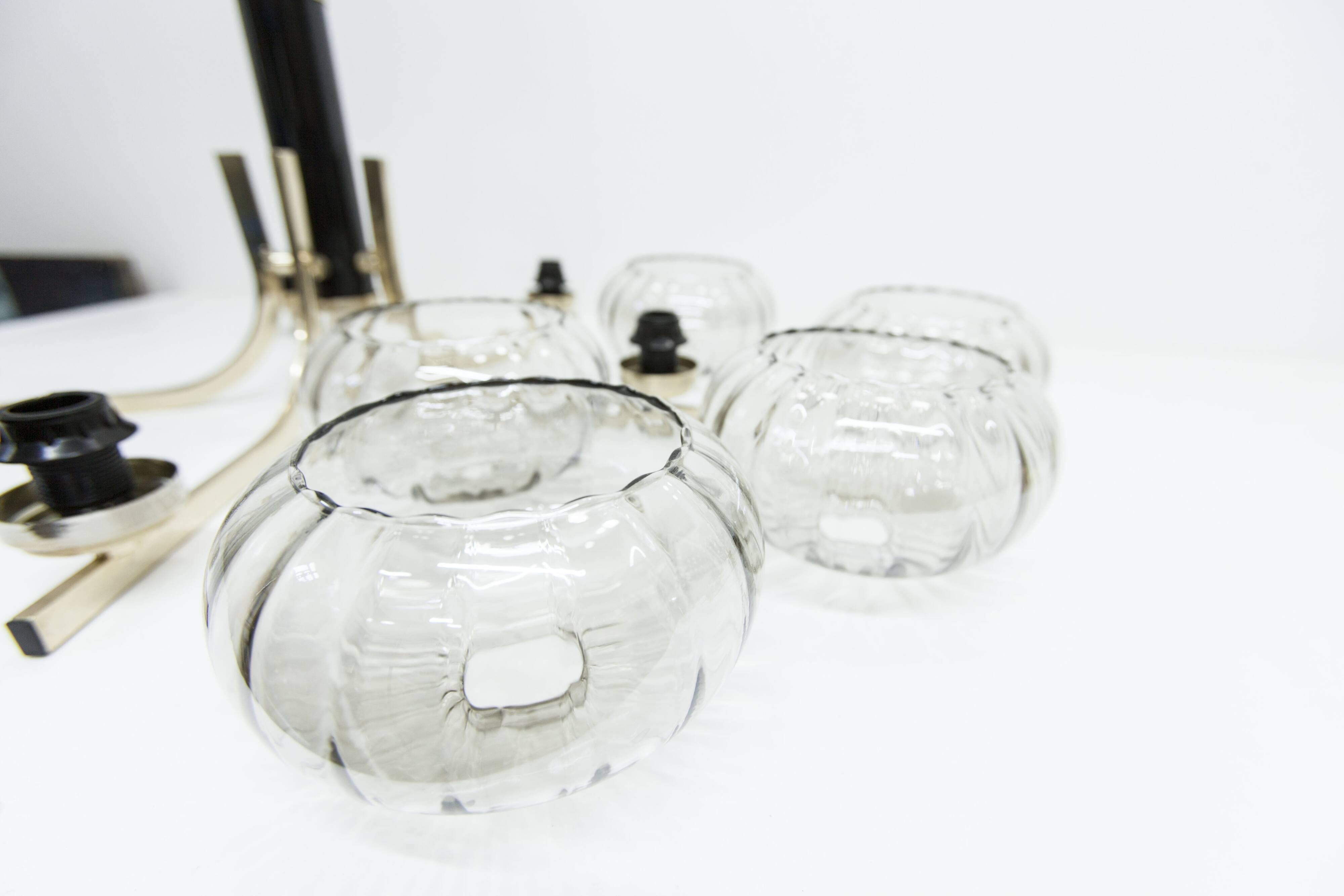 See Delmas chandelier, 5 branches, black and gold, transparent glass, 1960