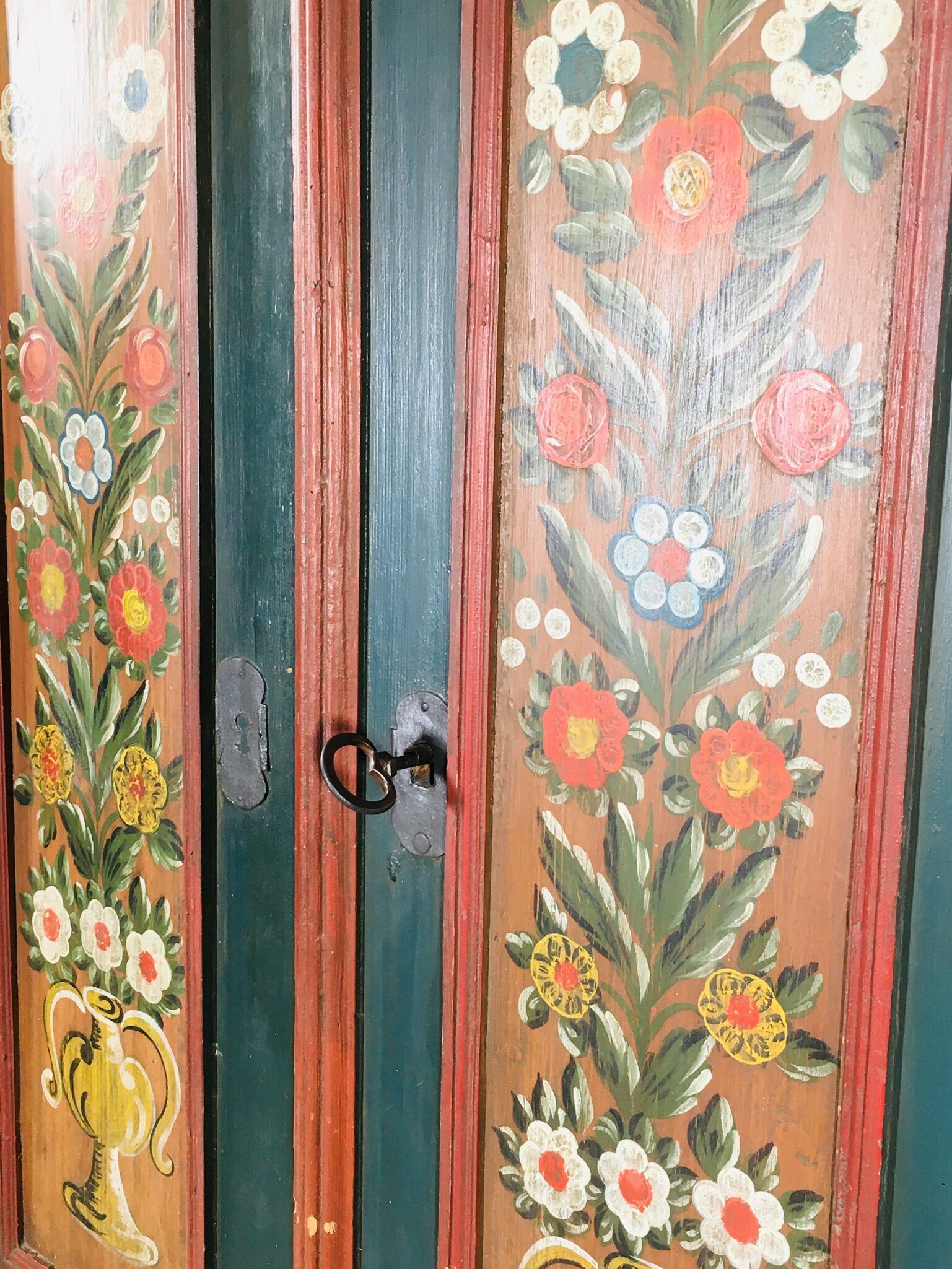 Painted Bavarian wardrobe, Germany 19th's
