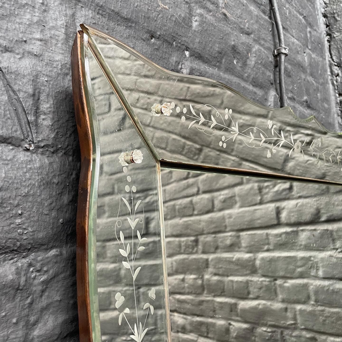 Venetian mirror 98x71cm