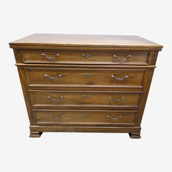 Antique chest of drawers