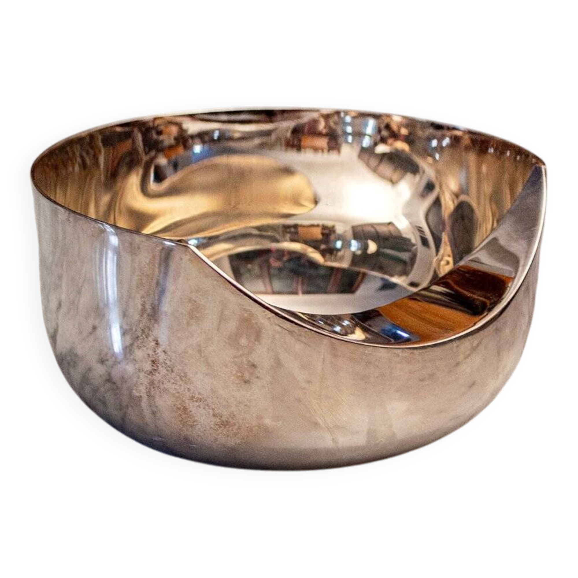 Sculptural bowl plated in silver by Lino Sabattini, 1970s.