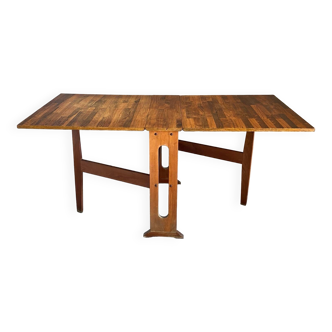 Table en bois vintage pliante