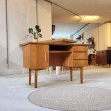 Bureau du milieu du siècle