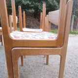 6 70s chairs