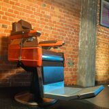 Vintage Elettra barber chair, 1970s