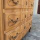 Commode de style Louis xv en merisier décapée