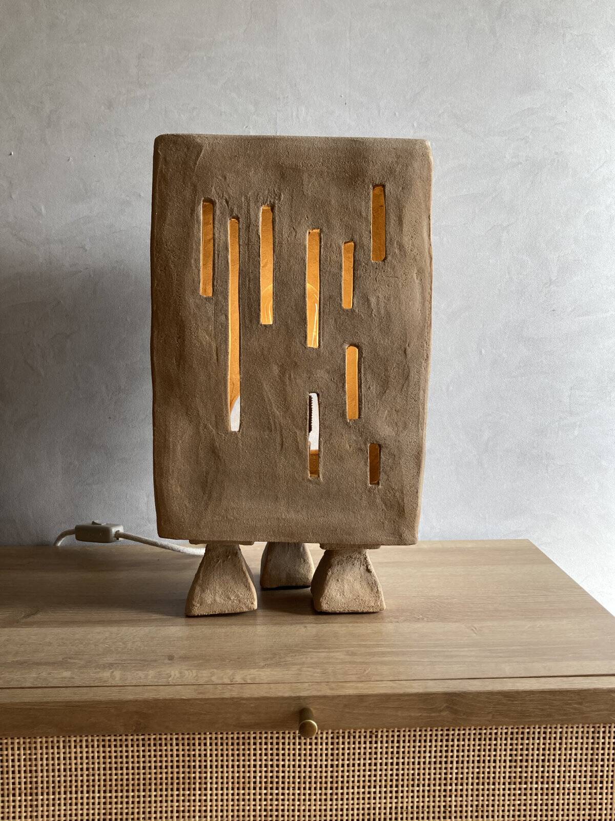 ARTEFACT - sandstone table lamp - by Léa Munsch
