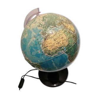 Luminous earth globe