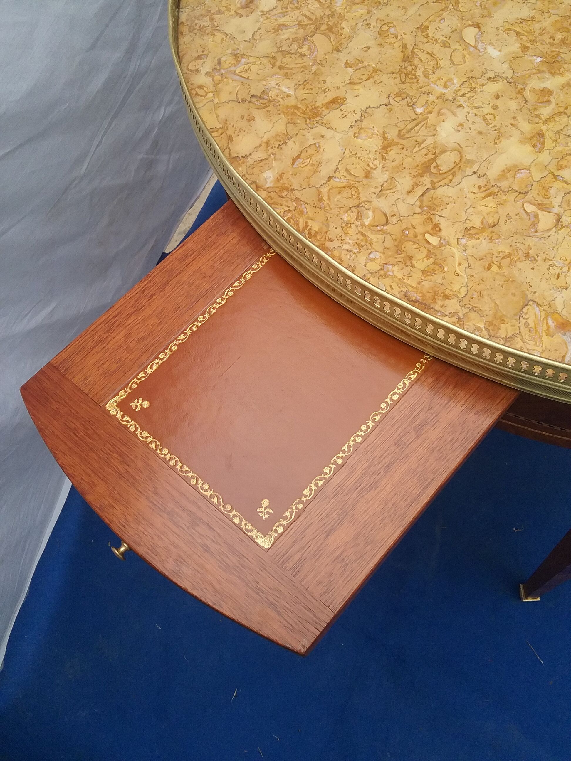 Hot water bottle table