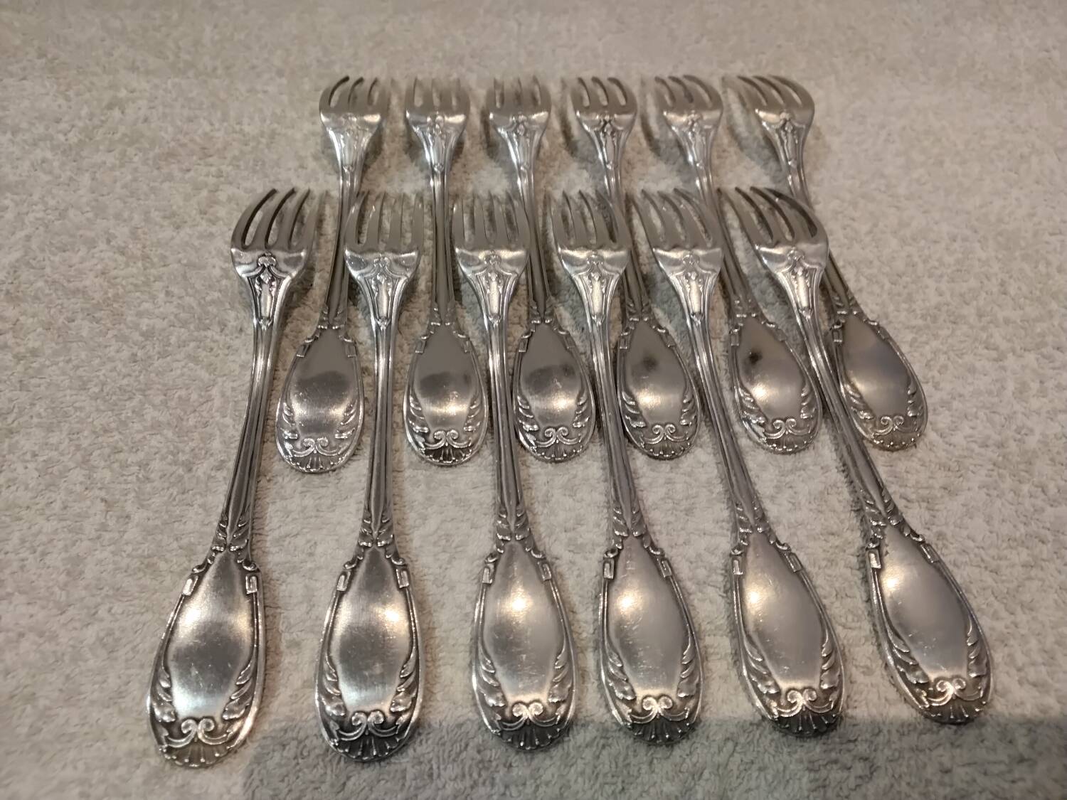 12 silver-plated dessert forks, Louis XVI style, silversmith OD