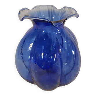 Vase boule en verre soufflé bleu