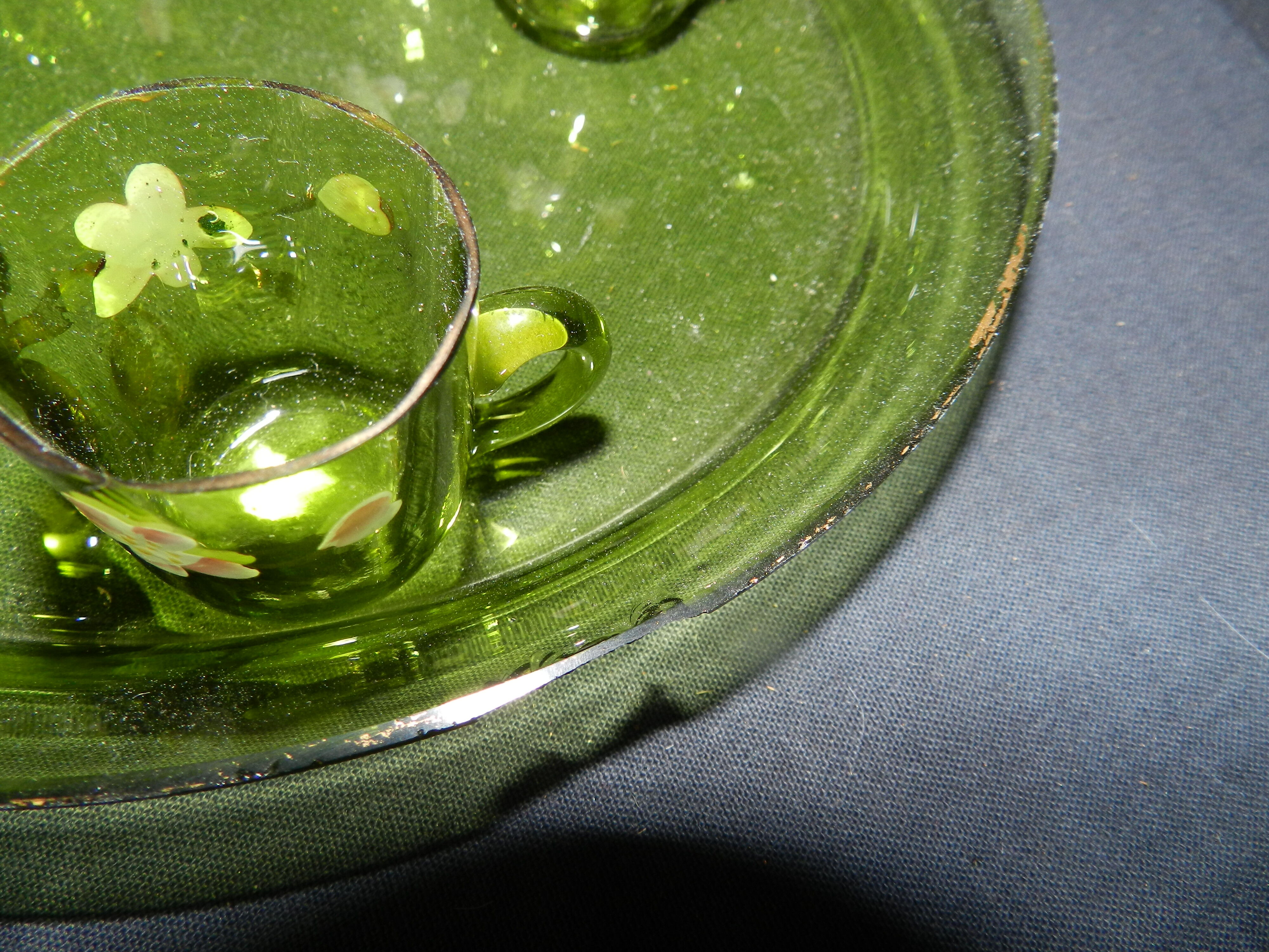 Georges Sand liquor service