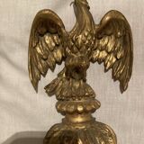 Pair of candle holders in wall, eagle pattern in gilded wood and brass