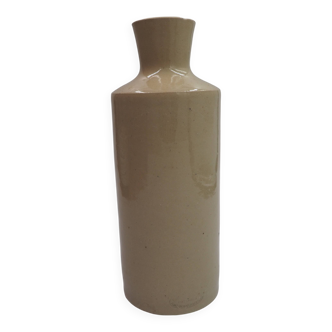 Bouteille en grès beige