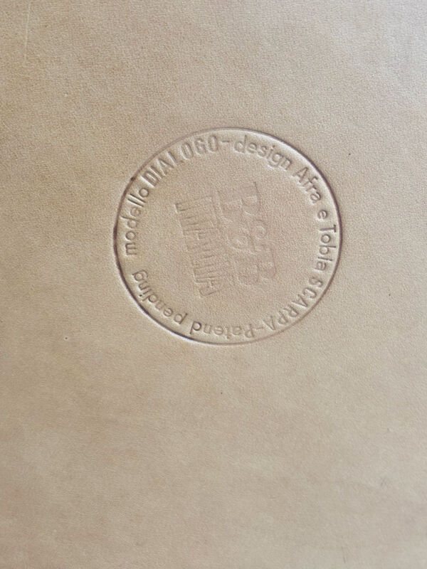 Ensemble de huit chaises de salle à manger en cuir cognac Dialogo Dessau par Afra et Tobia Scarpa.