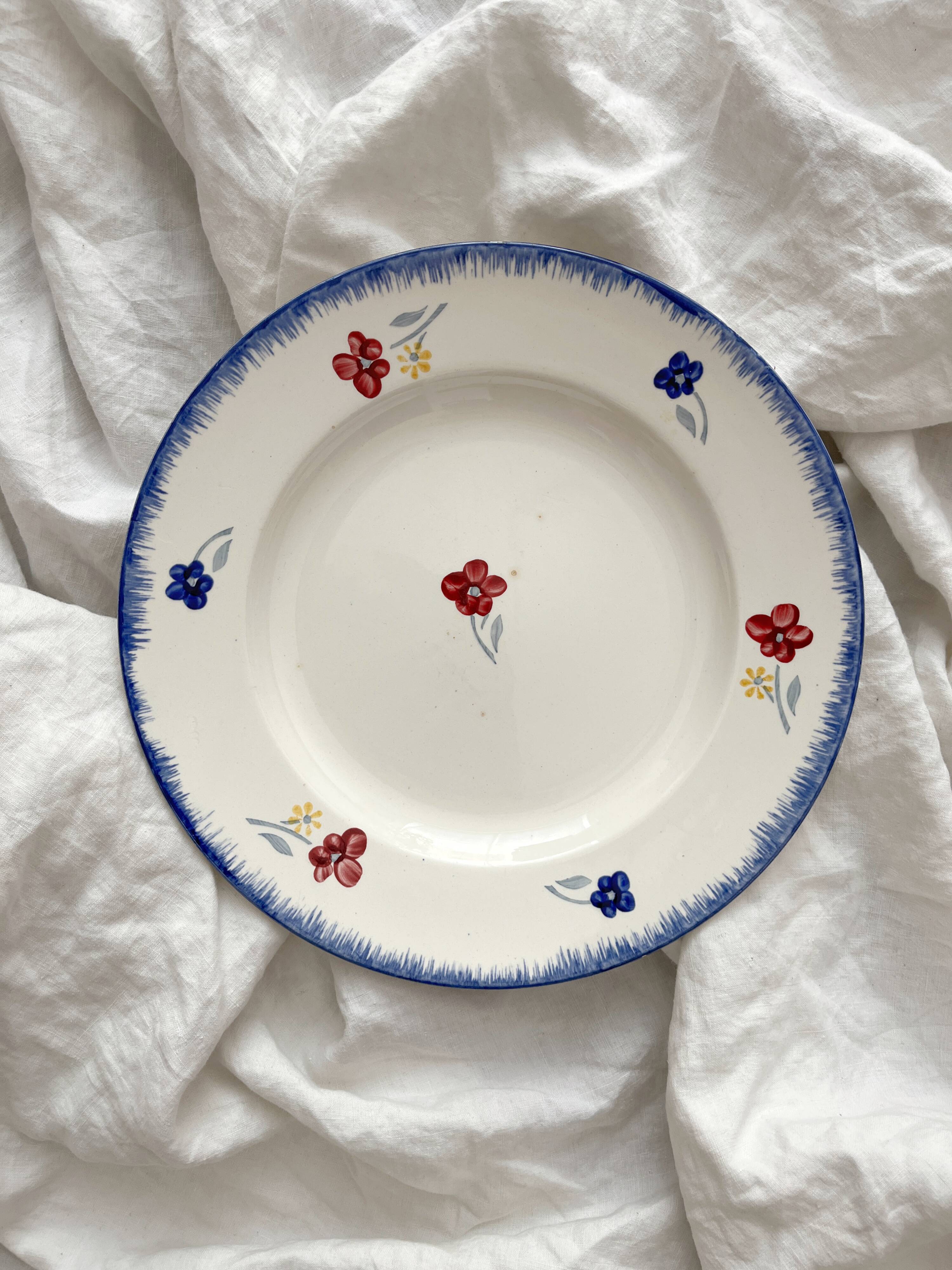 Round earthenware dish Mary Lou, Digoin Sarreguemines vintage