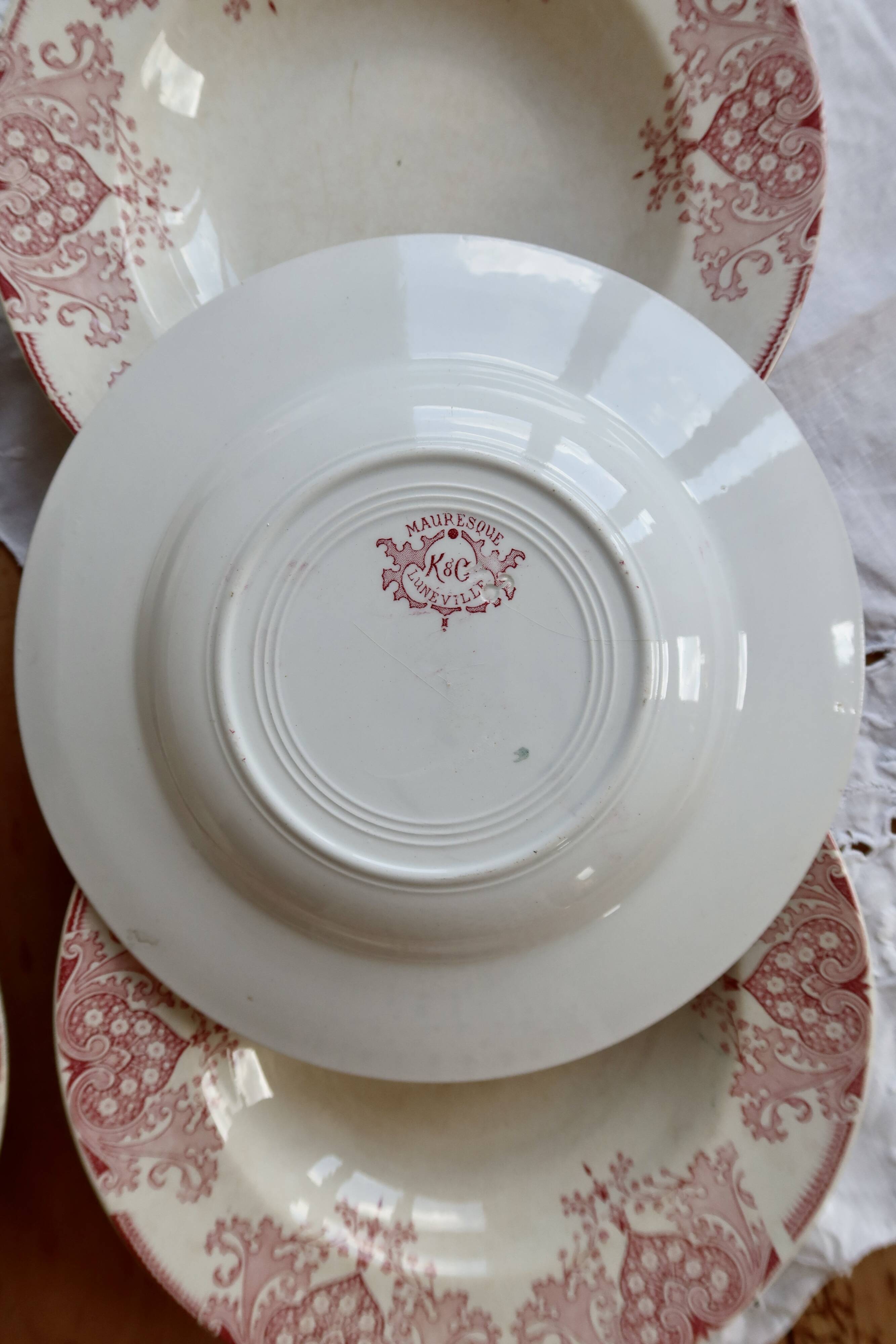 6 deep plates red iron clay Lunéville - "Mauresque" decoration