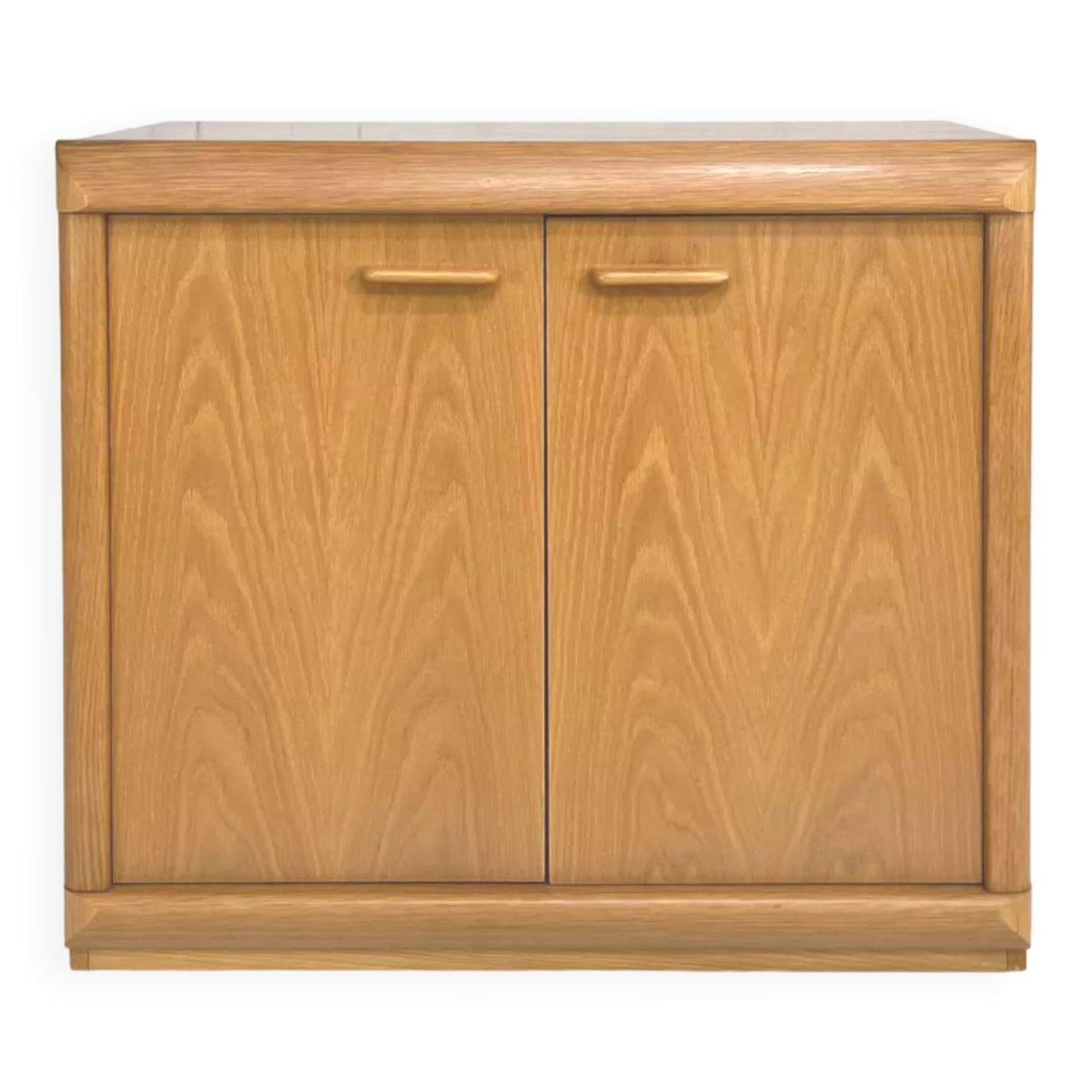 Wooden buffet storage unit