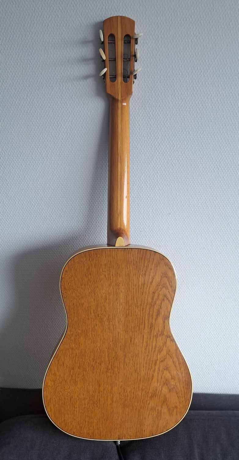 Harmony folk/blues guitar parlor electro-acoustic 1960s