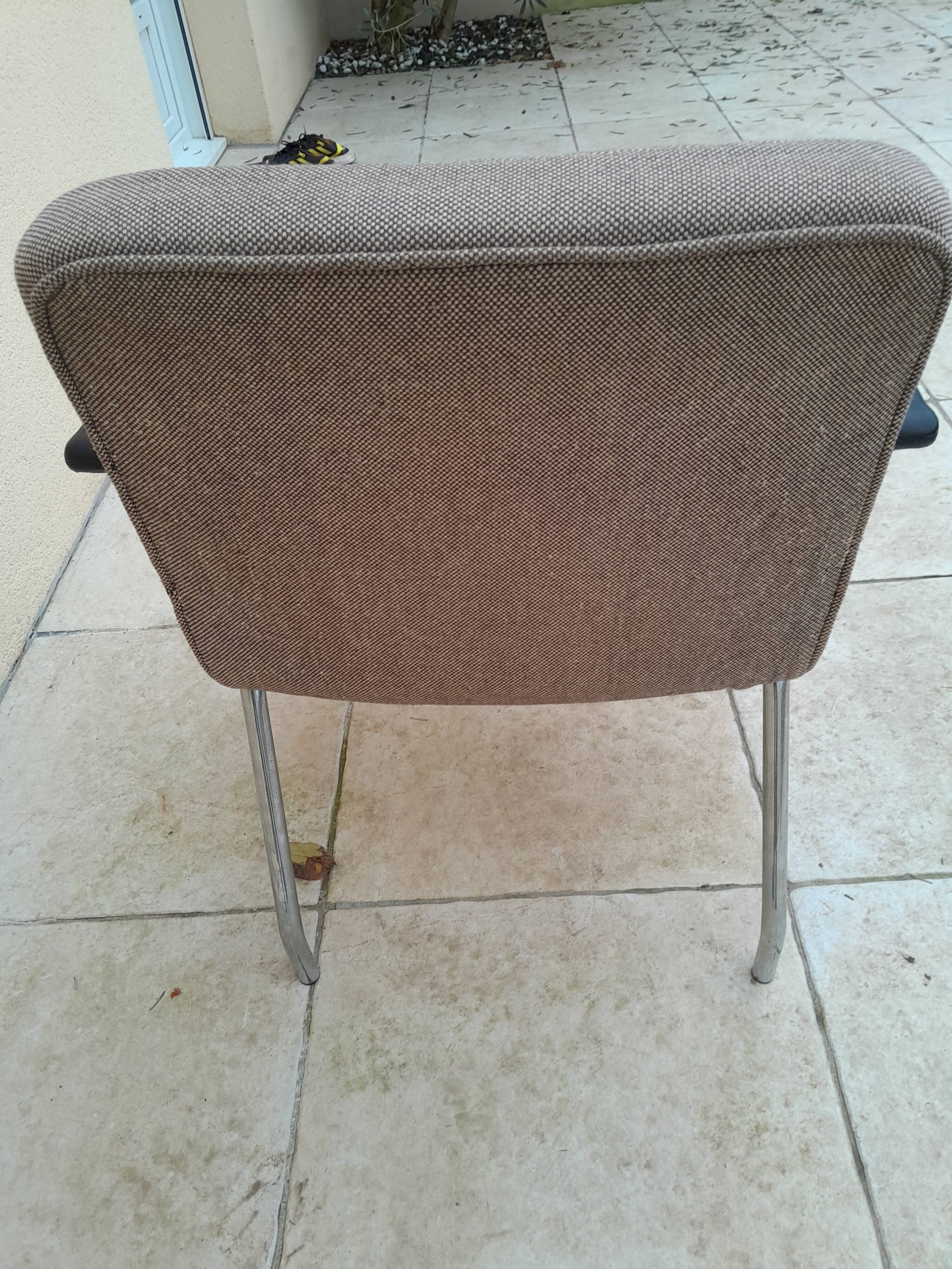 Vintage mottled designer office armchair