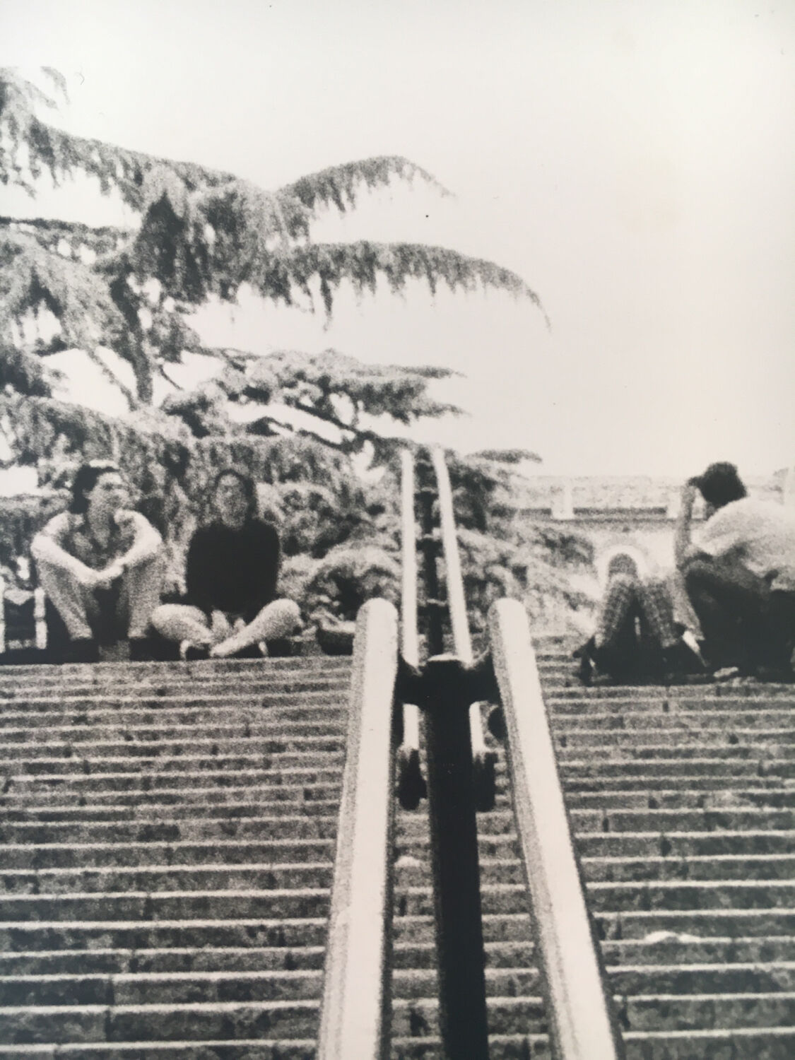 Photographie graphique 90: femme, escalier.