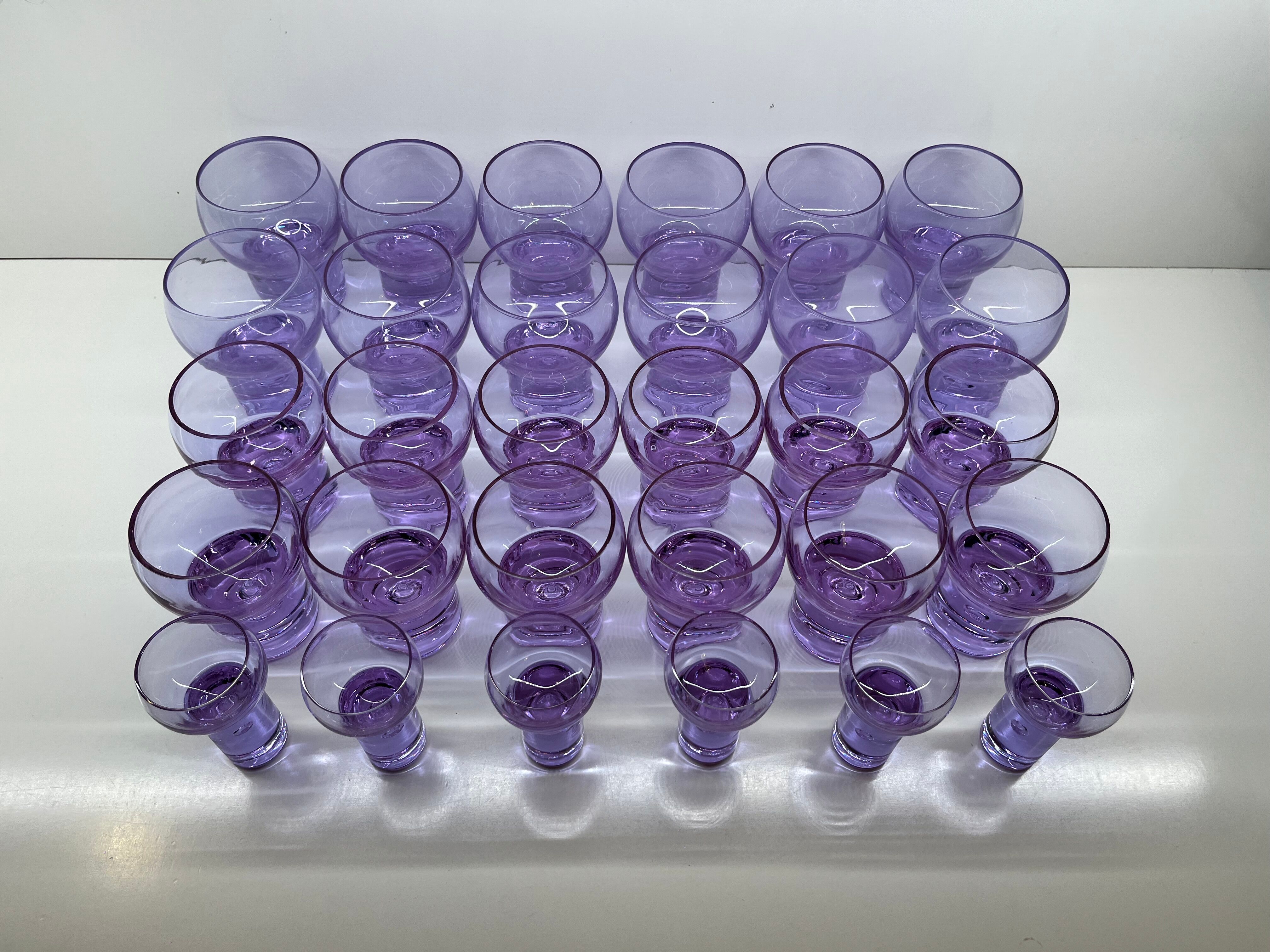 Service Complet 30 Verres Caméléon Sergio Asti pour Arnolfo di Cambio Verre