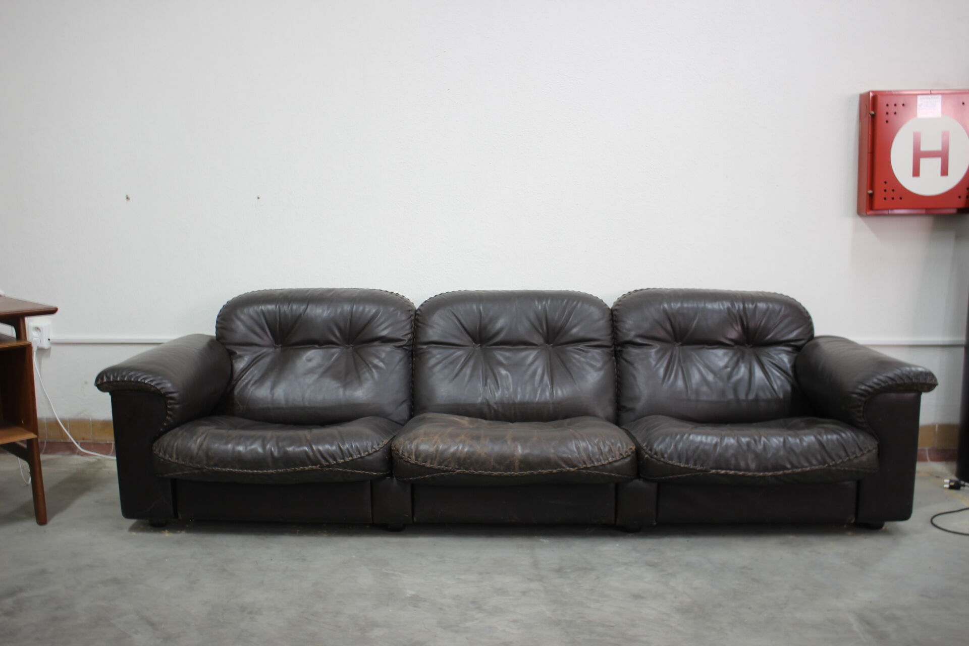 1970s  De Sede Adjustable Brown Leather 3-Seater Sofa  DS-110 James Bond