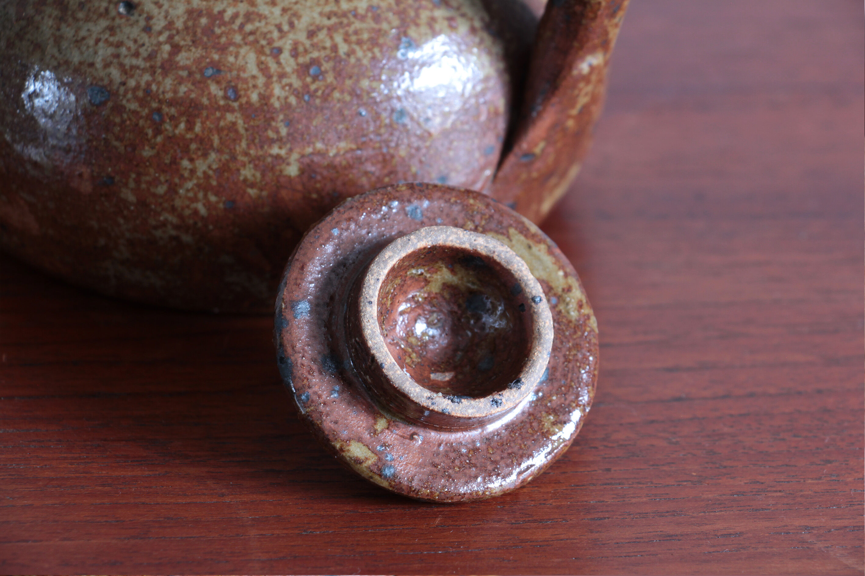 Pyrete sandstone teapot