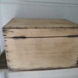 Wooden box aero-gummed chest storage deco
