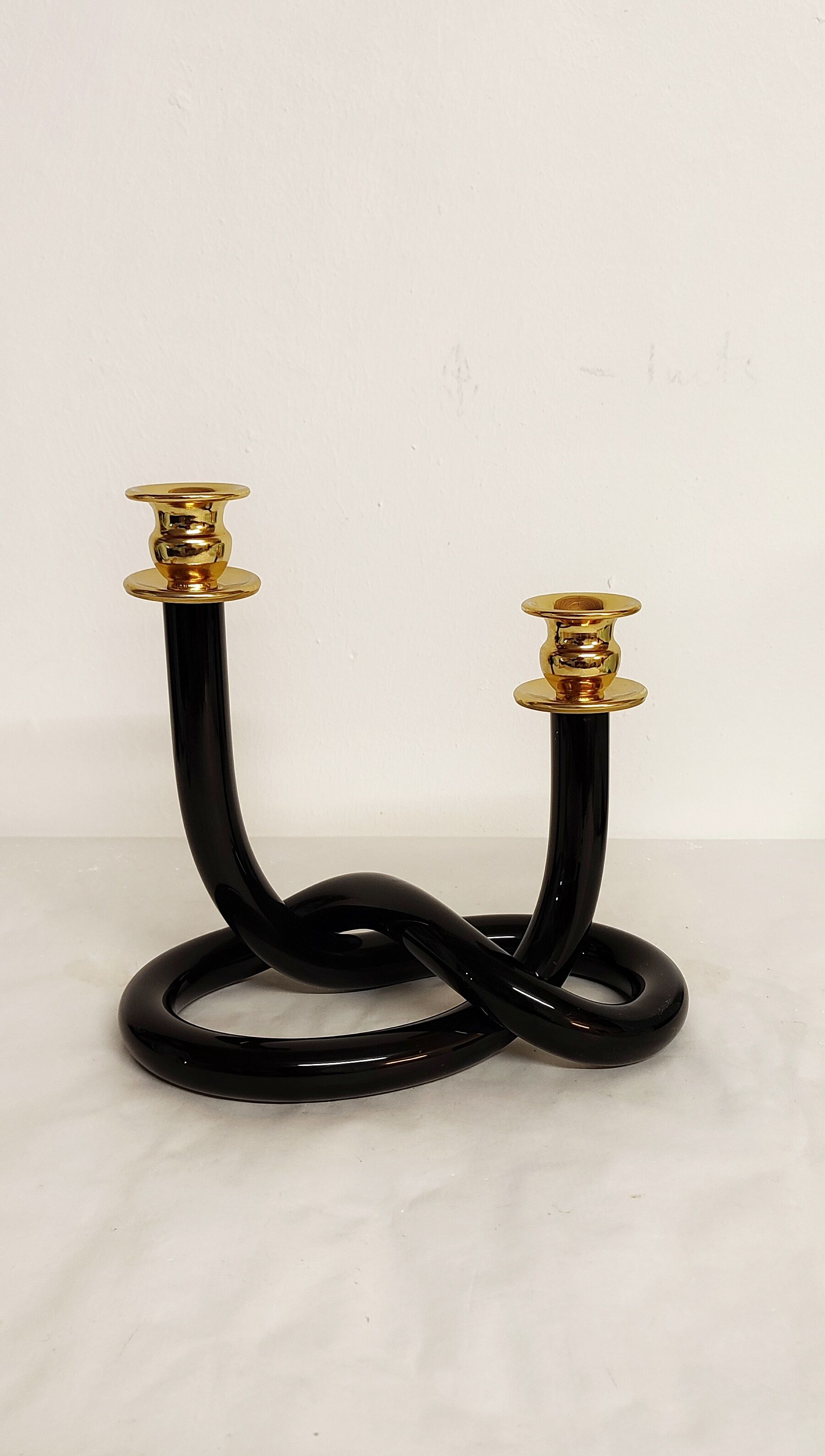 Candelabra "Dorothy Thorpe" in black lucite. USA 1960s.